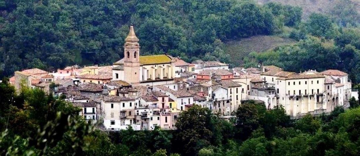 comune-di-bisenti-capitale-del-montonico-veduta comune-di-bisenti-capitale-del-montonico-veduta